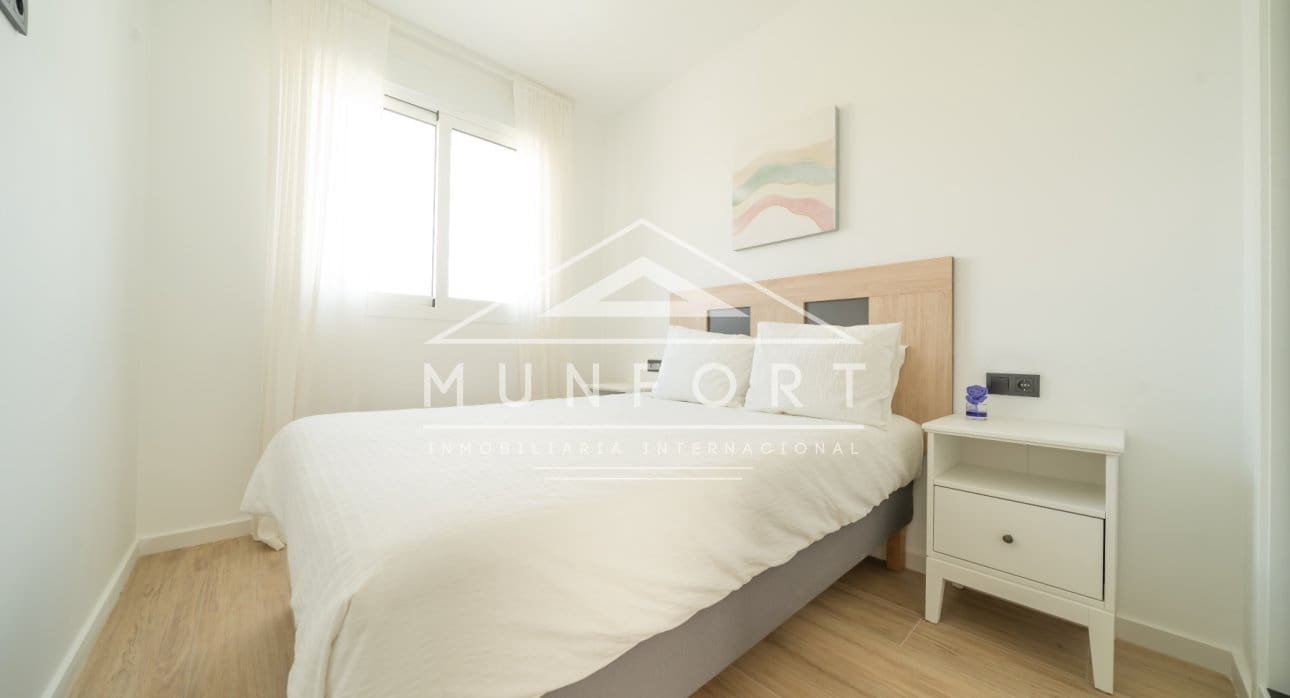 3 chambre Maison de Ville à vendre à Los Alcazares avec piscine - 370 000 € (Ref: 9566749)