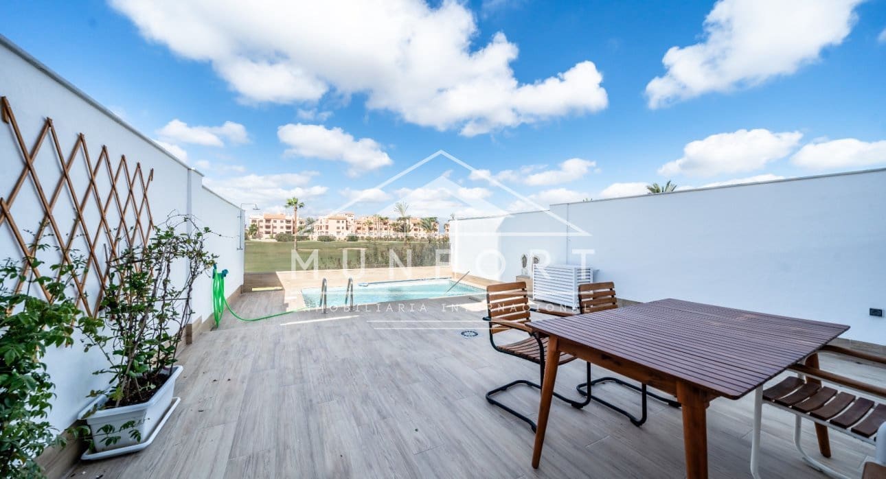 3 chambre Maison de Ville à vendre à Los Alcazares avec piscine - 370 000 € (Ref: 9566749)