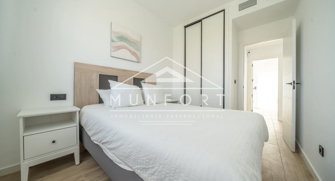 3 chambre Maison de Ville à vendre à Los Alcazares avec piscine - 370 000 € (Ref: 9566749)