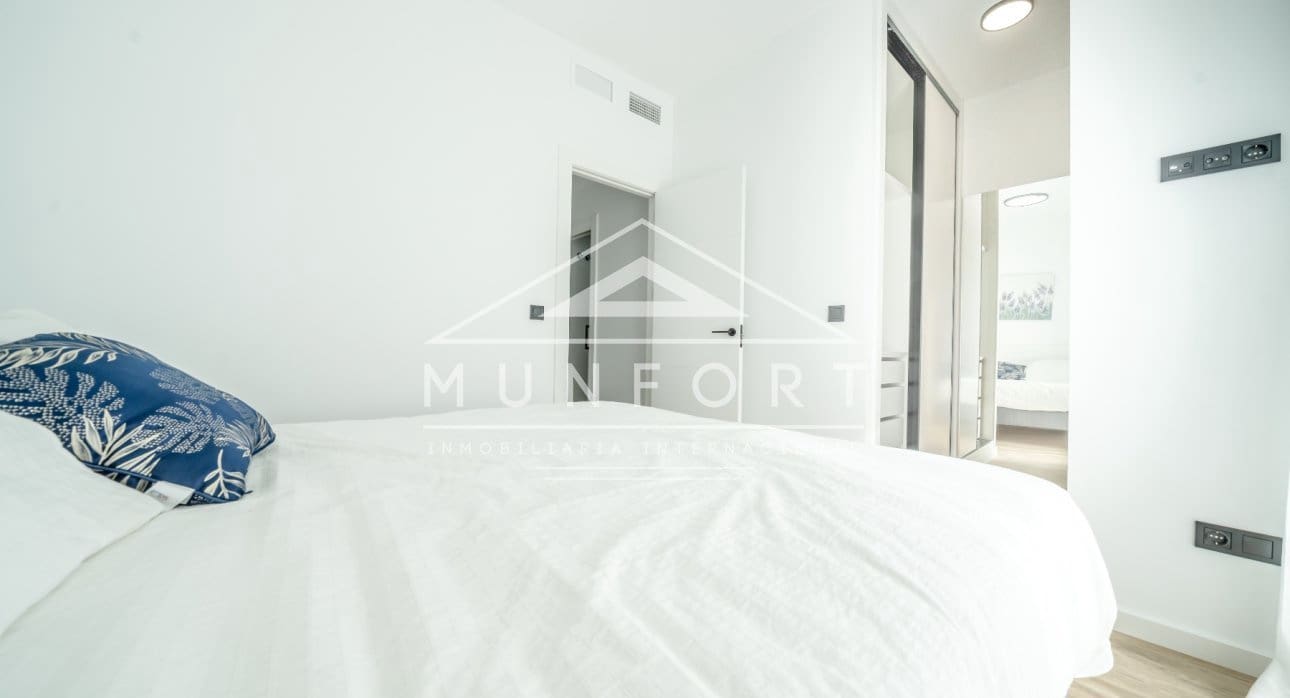 3 chambre Maison de Ville à vendre à Los Alcazares avec piscine - 370 000 € (Ref: 9566749)