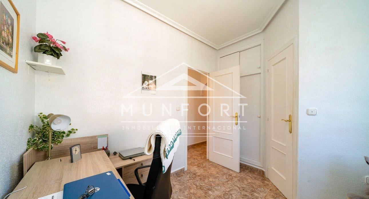 3 quarto Bungalow para venda em Villamartin - 229 900 € (Ref: 9572241)