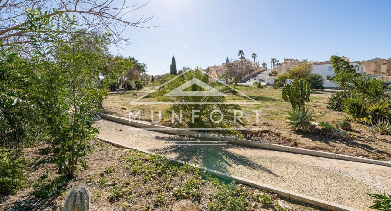 3 quarto Bungalow para venda em Villamartin - 229 900 € (Ref: 9572241)