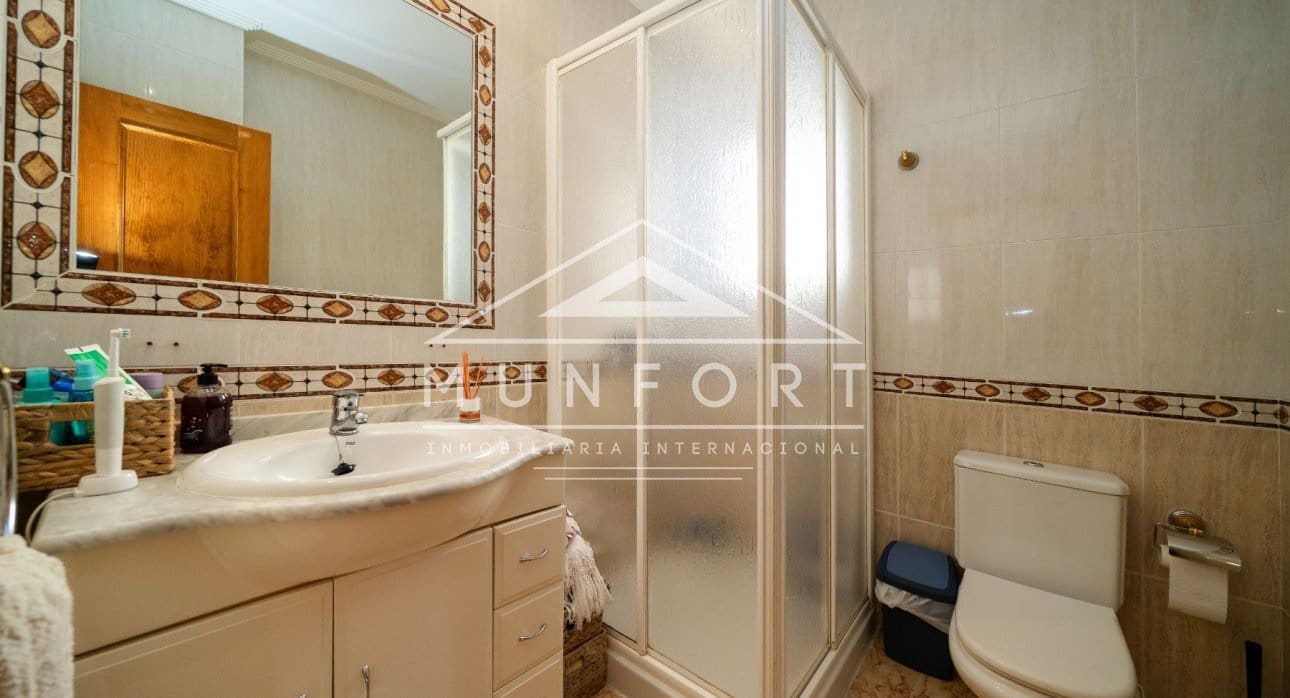 2 slaapkamer Villa te koop in Guardamar del Segura met zwembad - € 247.000 (Ref: 9572242)