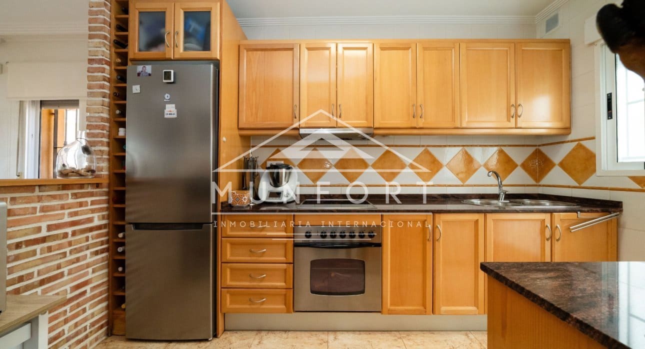 2 slaapkamer Villa te koop in Guardamar del Segura met zwembad - € 247.000 (Ref: 9572242)