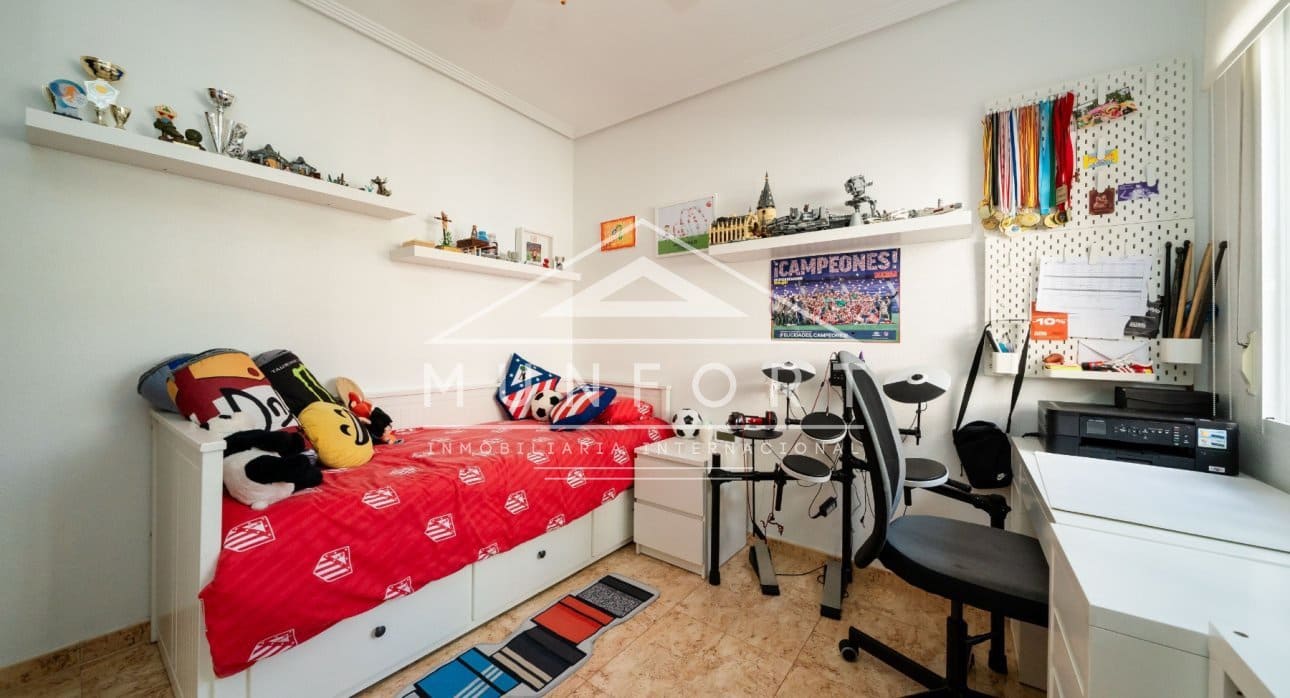 2 slaapkamer Villa te koop in Guardamar del Segura met zwembad - € 247.000 (Ref: 9572242)