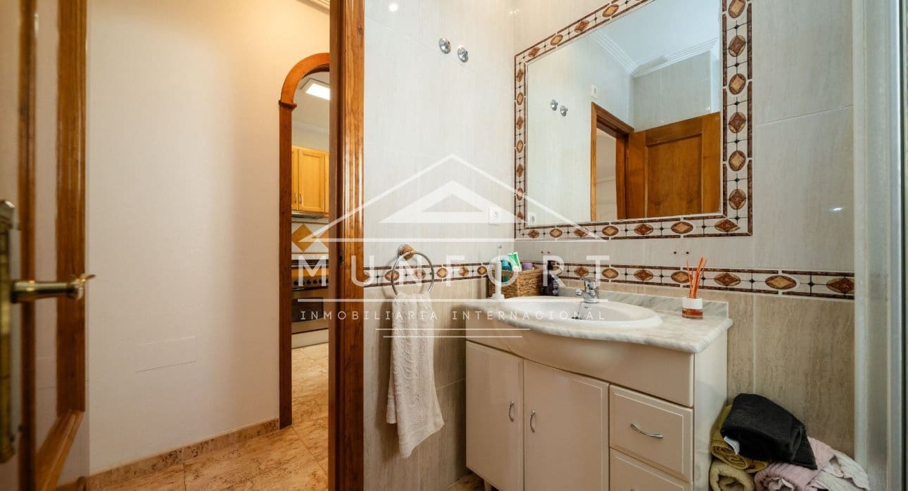 2 slaapkamer Villa te koop in Guardamar del Segura met zwembad - € 247.000 (Ref: 9572242)