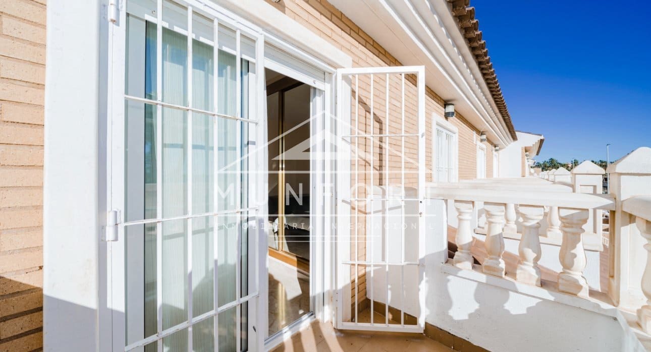 3 slaapkamer Rijtjeshuis te koop in Los Narejos - € 309.900 (Ref: 9575111)