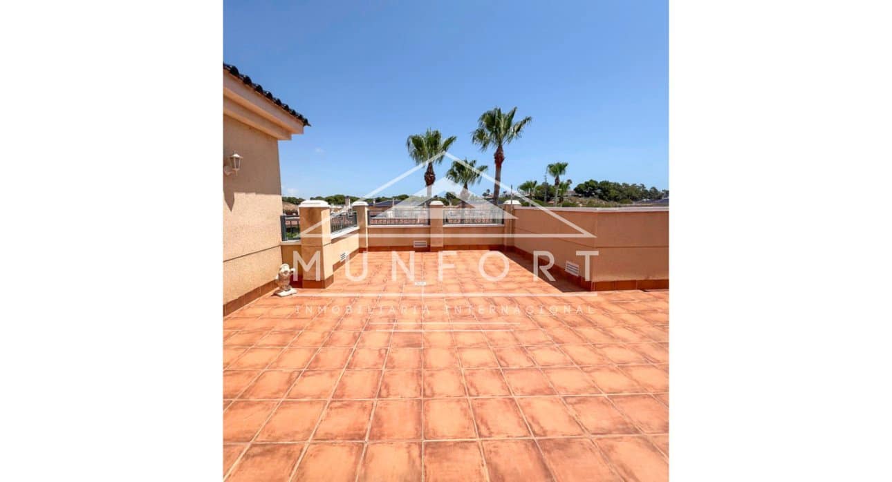 2 chambre Bungalow à vendre à Pilar de la Horadada avec piscine - 220 000 € (Ref: 9580096)