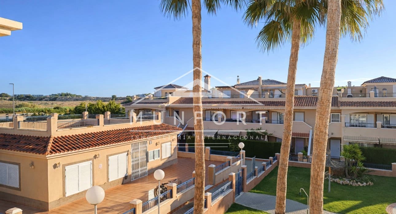 2 chambre Bungalow à vendre à Pilar de la Horadada avec piscine - 220 000 € (Ref: 9580096)