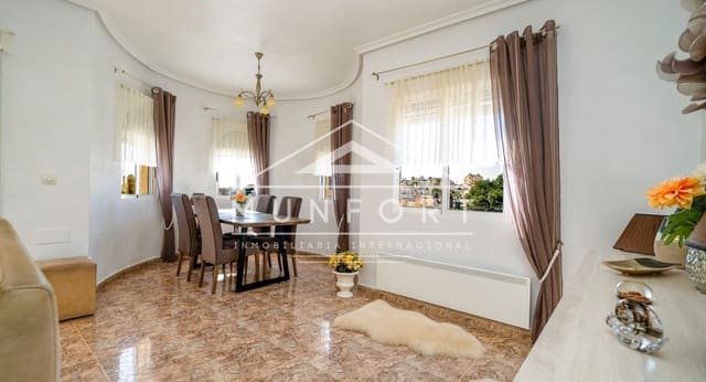 3 soverom Penthouse til salgs i Villamartin, Orihuela - € 229 900 (Ref: 9583544)