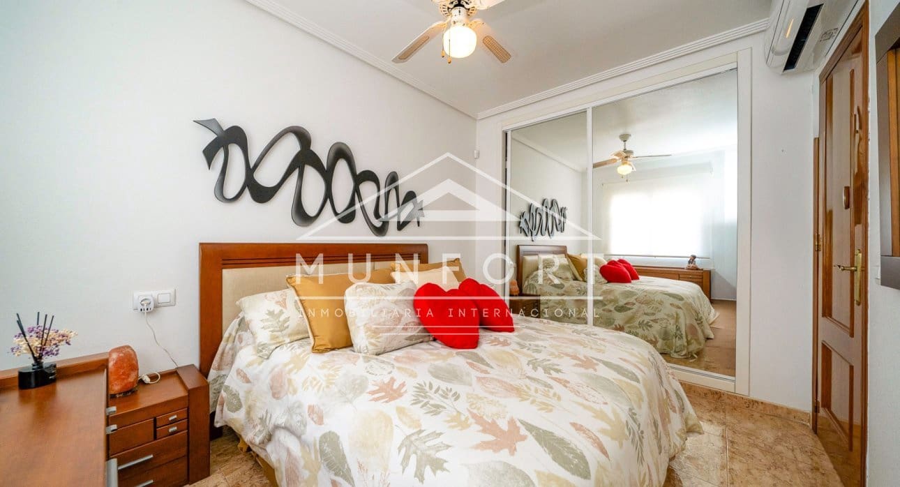 2 bedroom Villa for sale in Guardamar del Segura with pool - € 247,000 (Ref: 9592089)