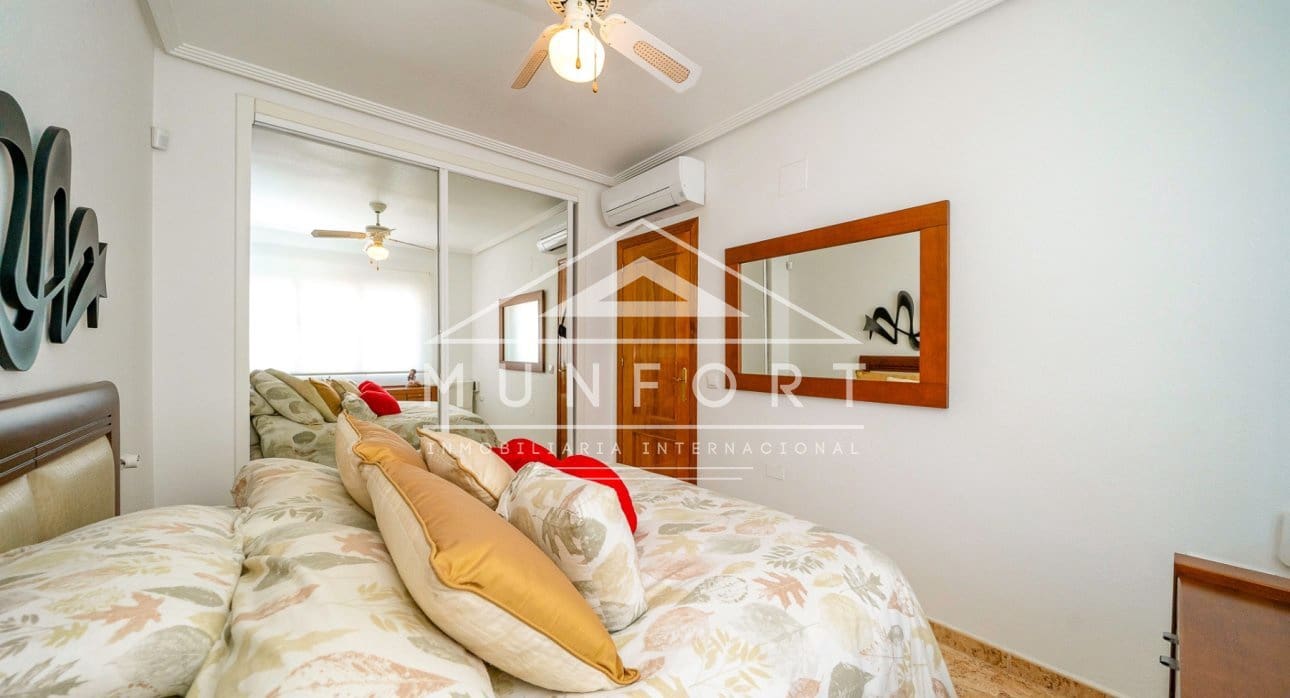 2 bedroom Villa for sale in Guardamar del Segura with pool - € 247,000 (Ref: 9592089)