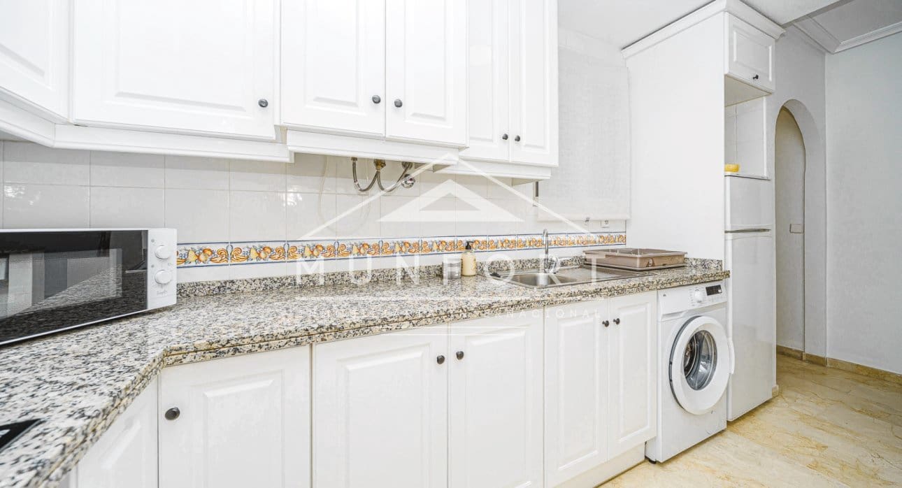 2 sypialnia Apartament na sprzedaż w Villamartin z basenem - 219 000 € (Ref: 9593141)