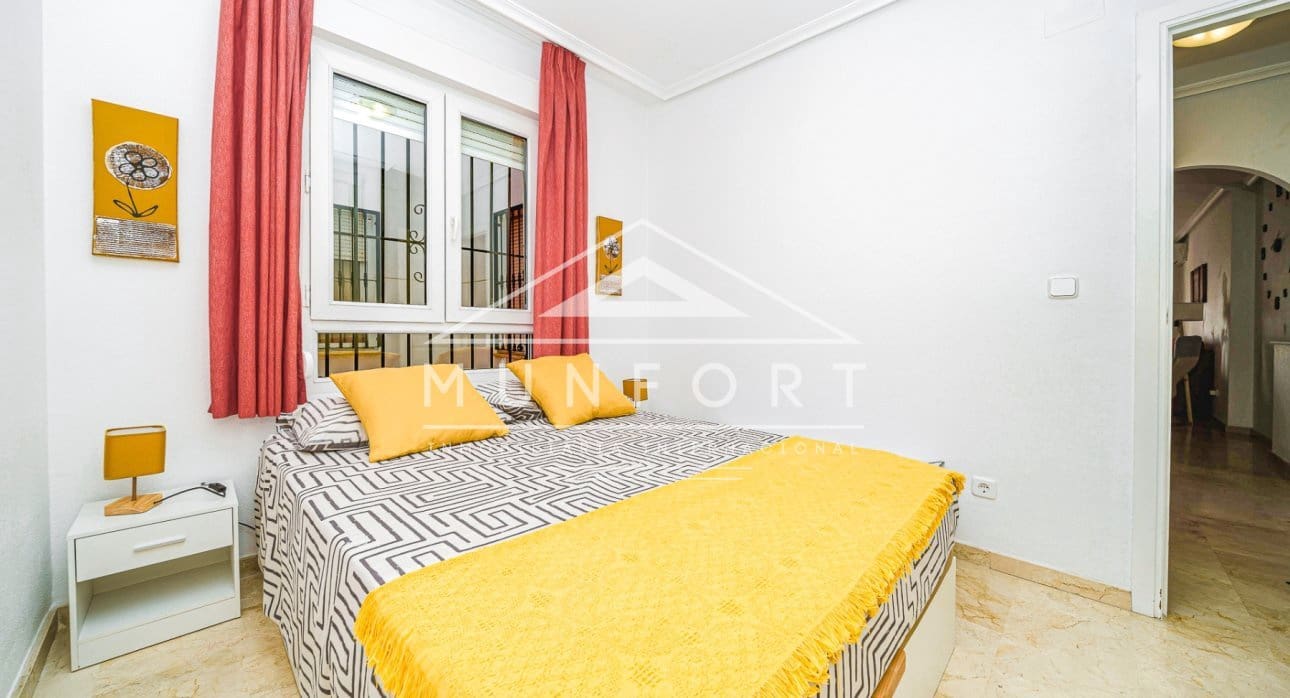 2 sypialnia Apartament na sprzedaż w Villamartin z basenem - 219 000 € (Ref: 9593141)