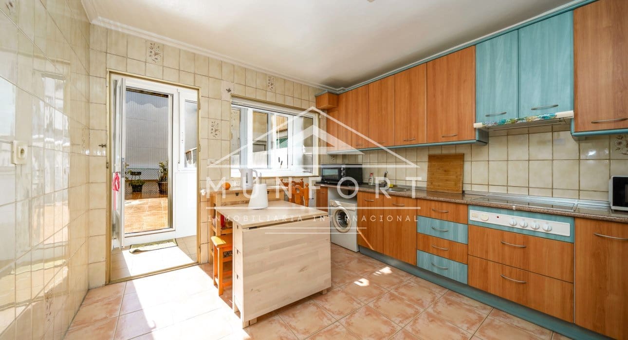 3 makuuhuone Huoneisto myytävänä paikassa Los Cuarteros - 189 900 € (Ref: 9593142)