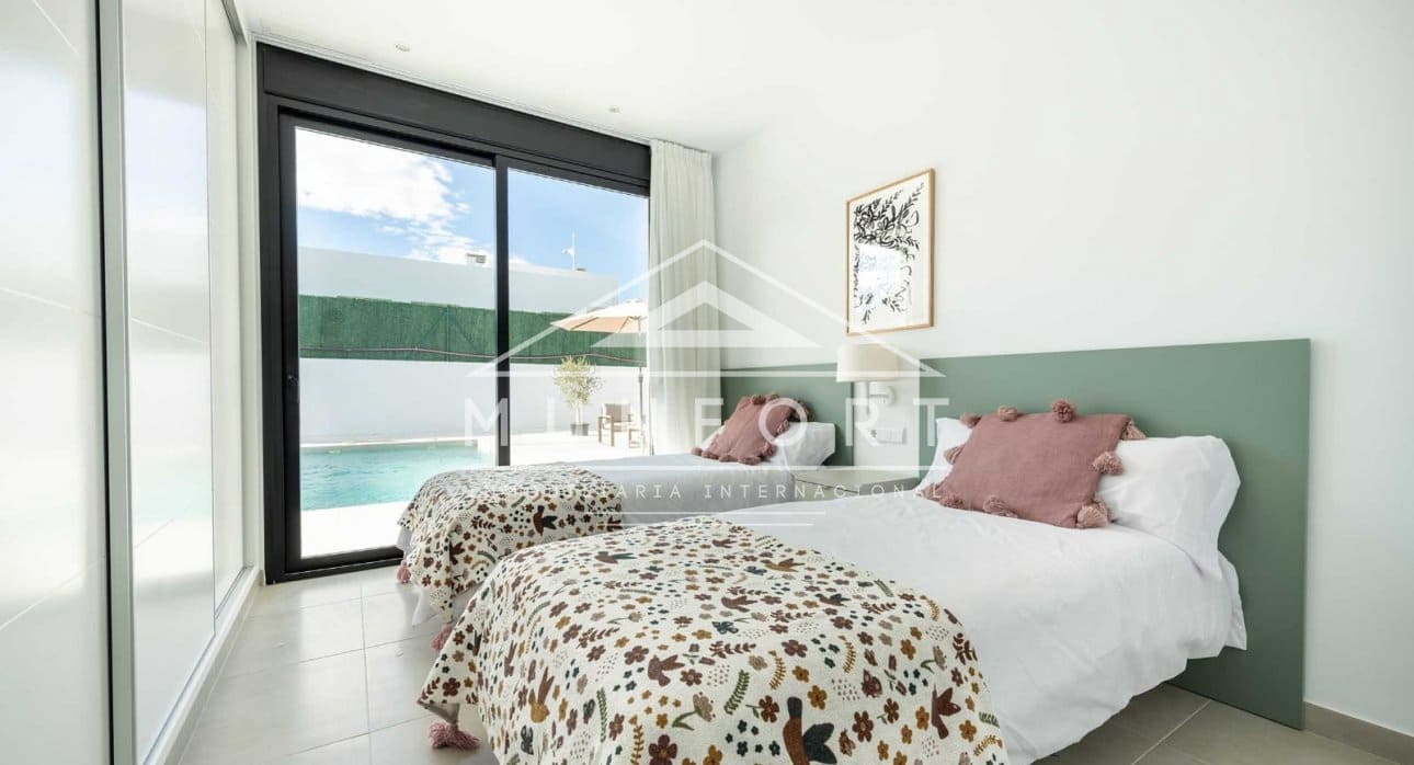 Chalet de 3 habitaciones en Calasparra en venta con piscina - 349.000 € (Ref: 9603065)