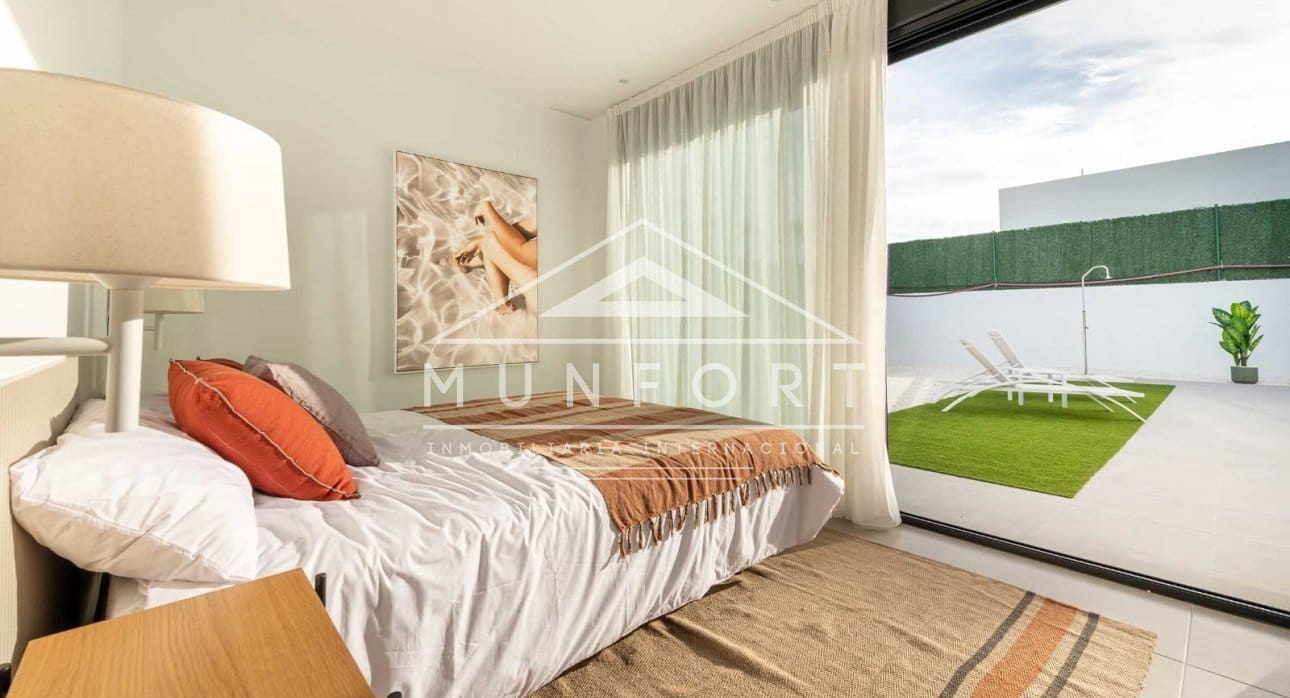 Chalet de 3 habitaciones en Calasparra en venta con piscina - 349.000 € (Ref: 9603065)