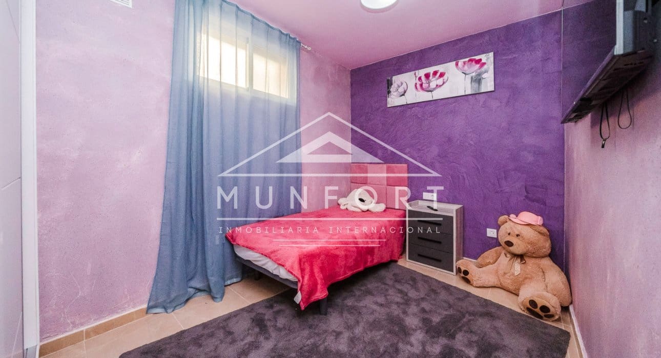 4 soveværelse Villa til salg i San Miguel de Salinas med swimmingpool - € 299.900 (Ref: 9605452)