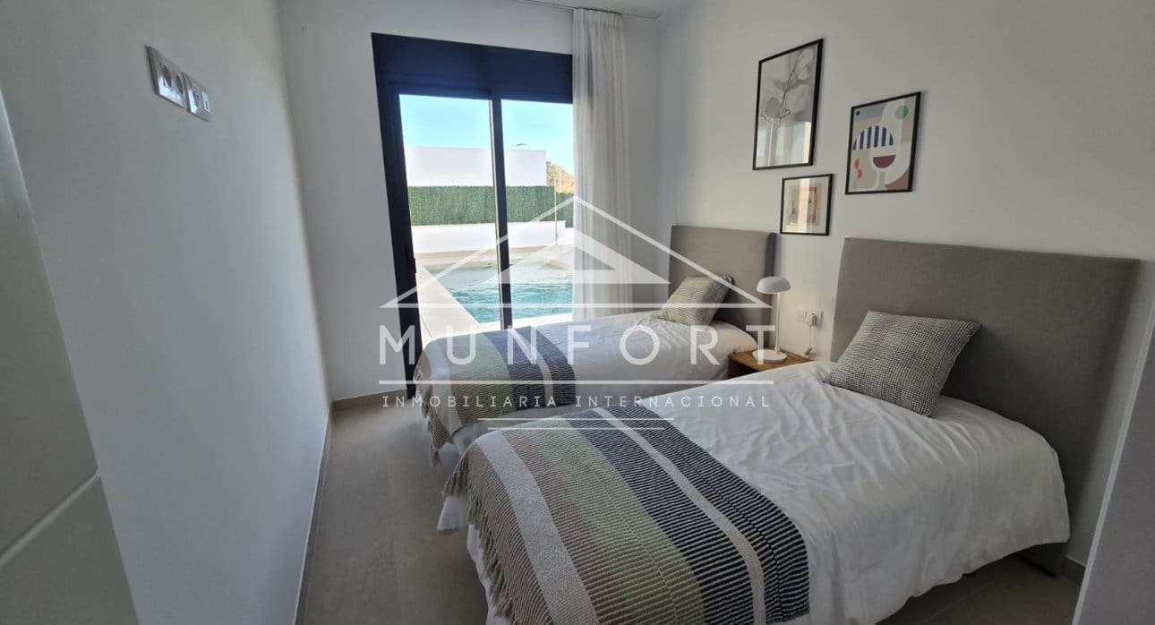 3 chambre Villa/Maison à vendre à Almeria ville avec piscine - 525 000 € (Ref: 9606859)