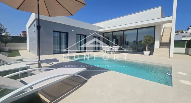 3 chambre Villa/Maison à vendre à Almería ville avec piscine - 525 000 € (Ref: 9606859)