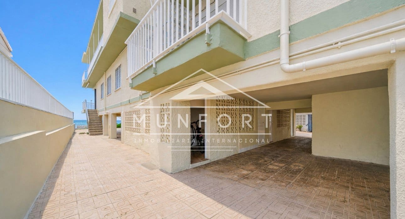 2 bedroom Apartment for sale in Los Urrutias - € 118,000 (Ref: 9609983)