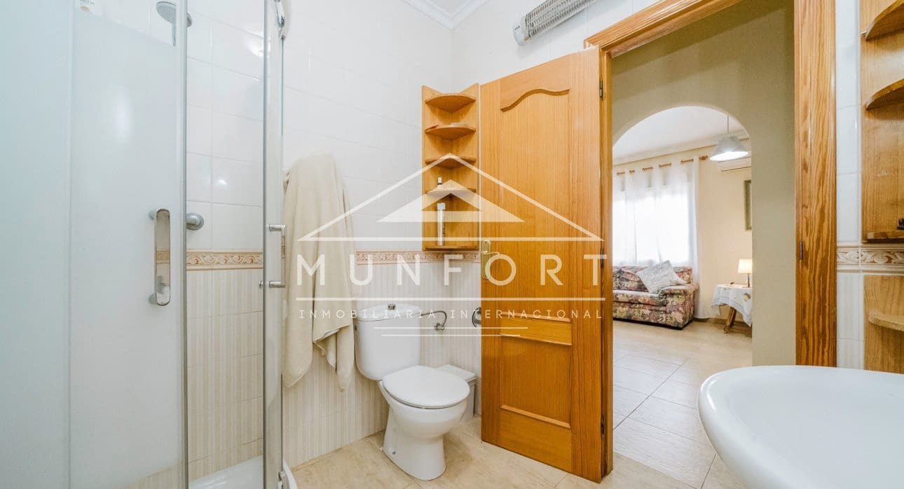 2 bedroom Villa for sale in Rojales - € 265,000 (Ref: 9611906)