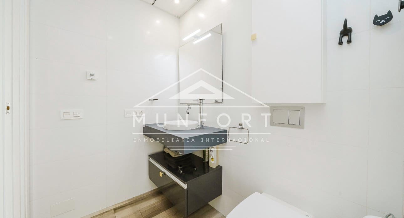 3 makuuhuone Huvila myytävänä paikassa Orihuela Costa mukana uima-altaan - 574 500 € (Ref: 9612043)