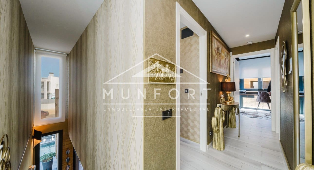 3 makuuhuone Huvila myytävänä paikassa Orihuela Costa mukana uima-altaan - 574 500 € (Ref: 9612043)