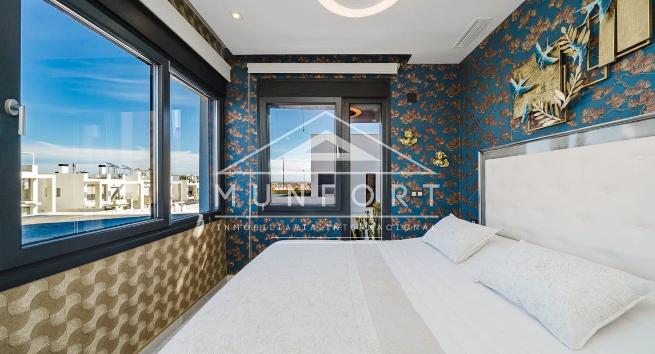 3 makuuhuone Huvila myytävänä paikassa Orihuela Costa mukana uima-altaan - 574 500 € (Ref: 9612043)