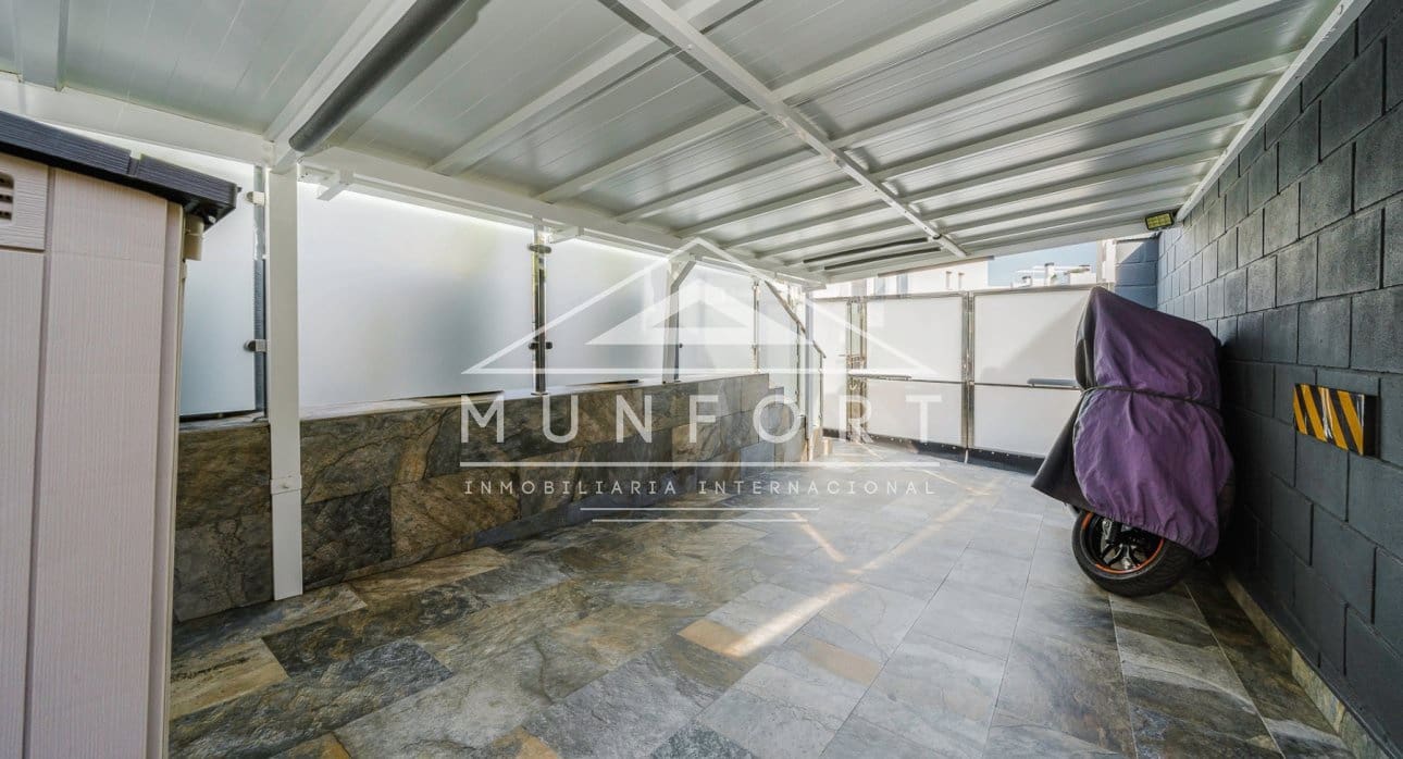 3 makuuhuone Huvila myytävänä paikassa Orihuela Costa mukana uima-altaan - 574 500 € (Ref: 9612043)