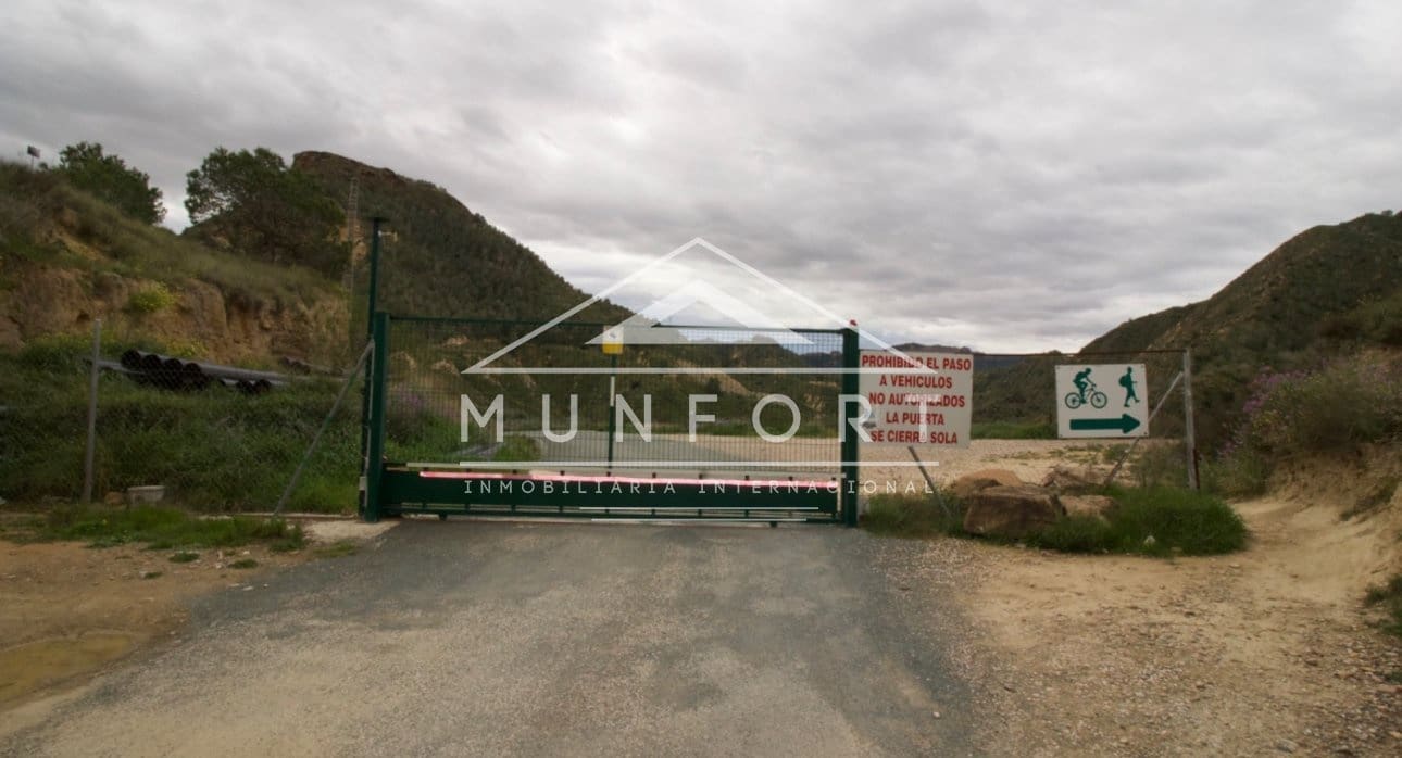 Building Plot for sale in Algezares - € 175,000 (Ref: 9614222)