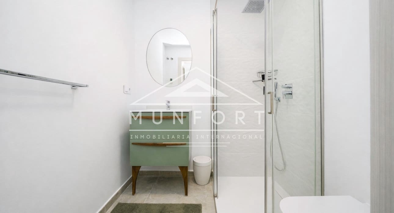 2 soveværelse Bungalow til salg i Santiago de la Ribera med swimmingpool - € 329.900 (Ref: 9614223)