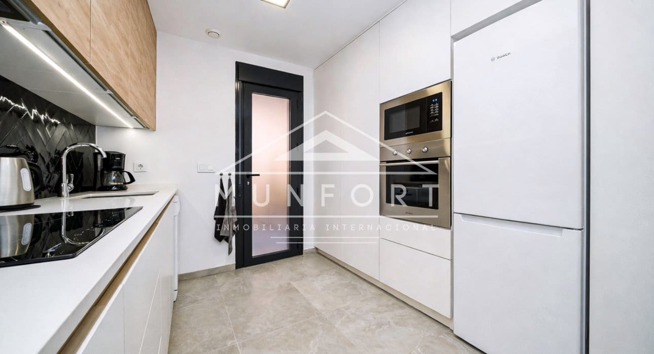 2 soveværelse Bungalow til salg i Santiago de la Ribera med swimmingpool - € 329.900 (Ref: 9614223)