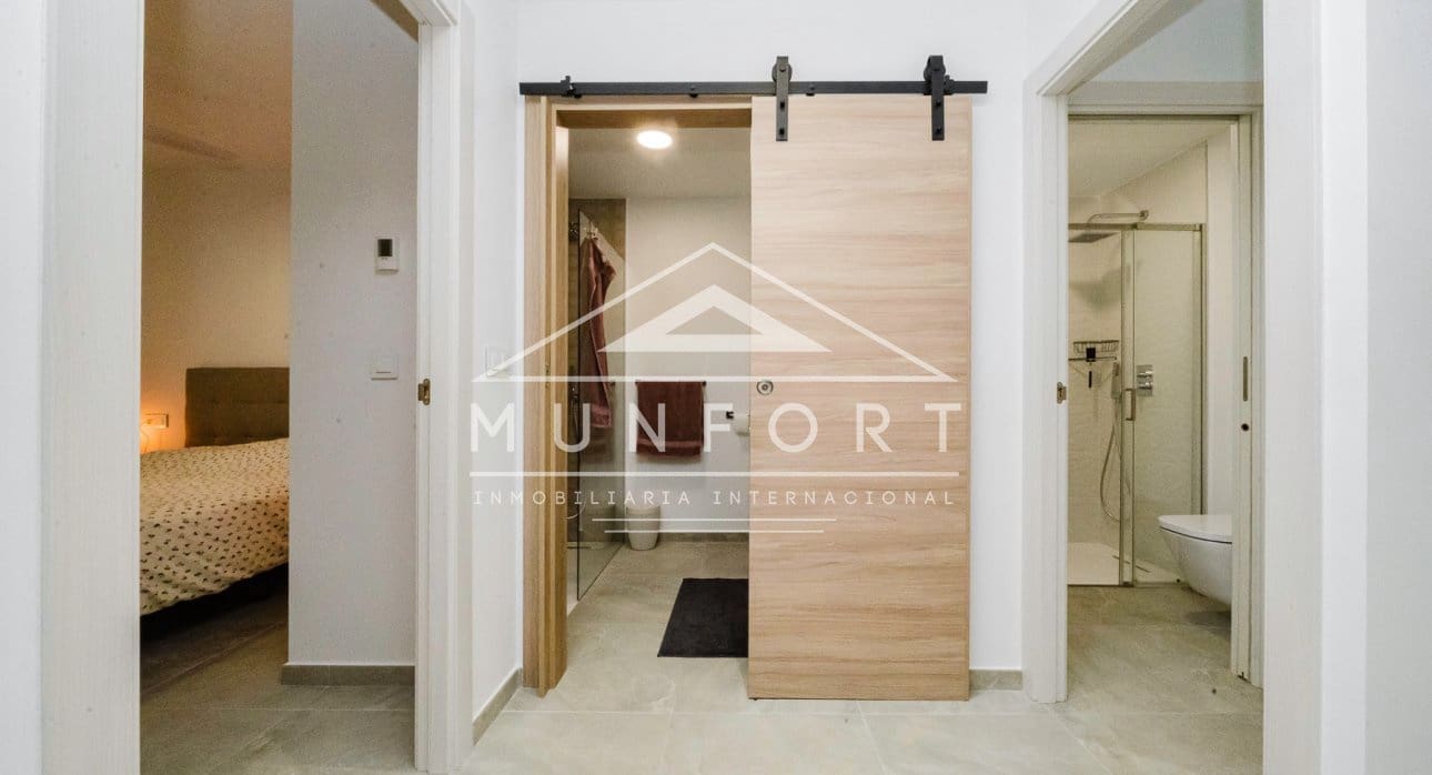 2 soveværelse Bungalow til salg i Santiago de la Ribera med swimmingpool - € 329.900 (Ref: 9614223)