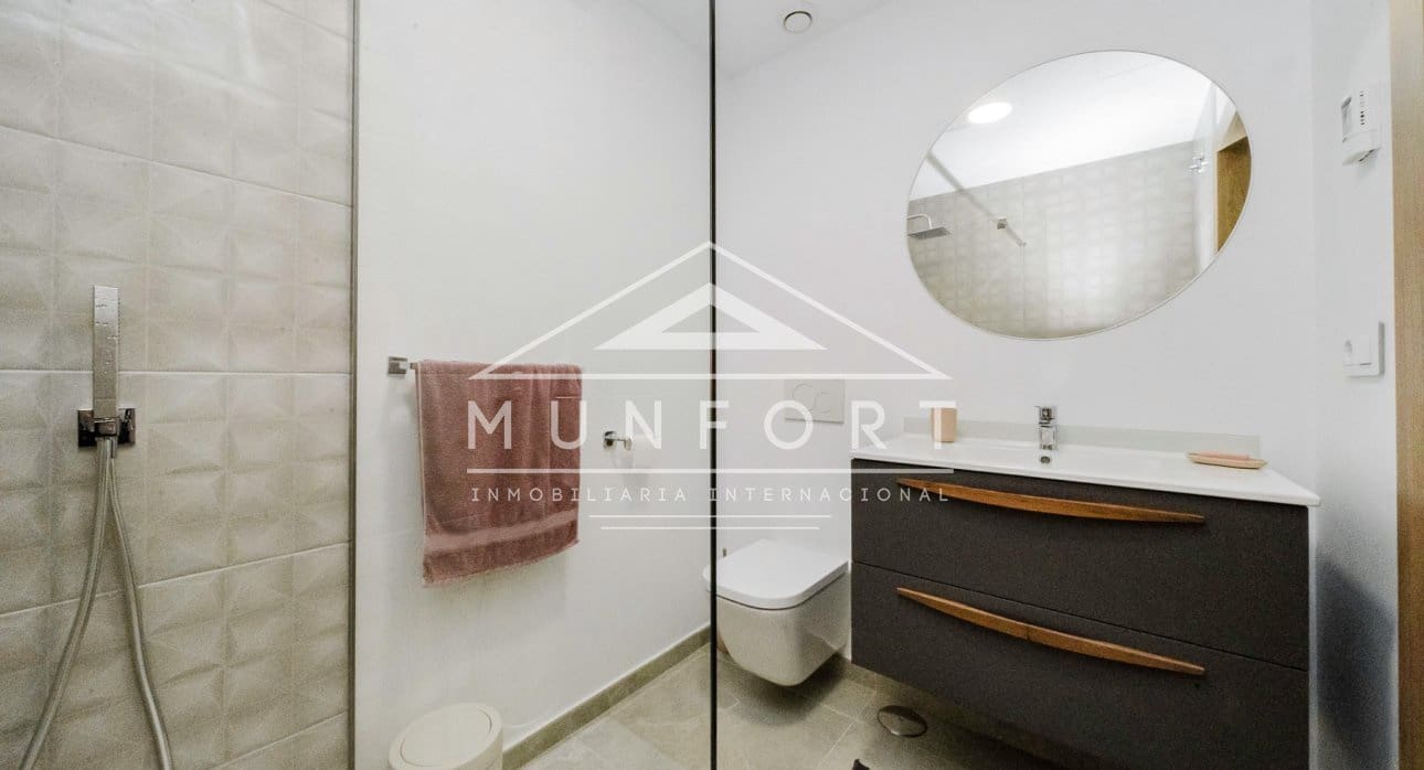 2 soveværelse Bungalow til salg i Santiago de la Ribera med swimmingpool - € 329.900 (Ref: 9614223)