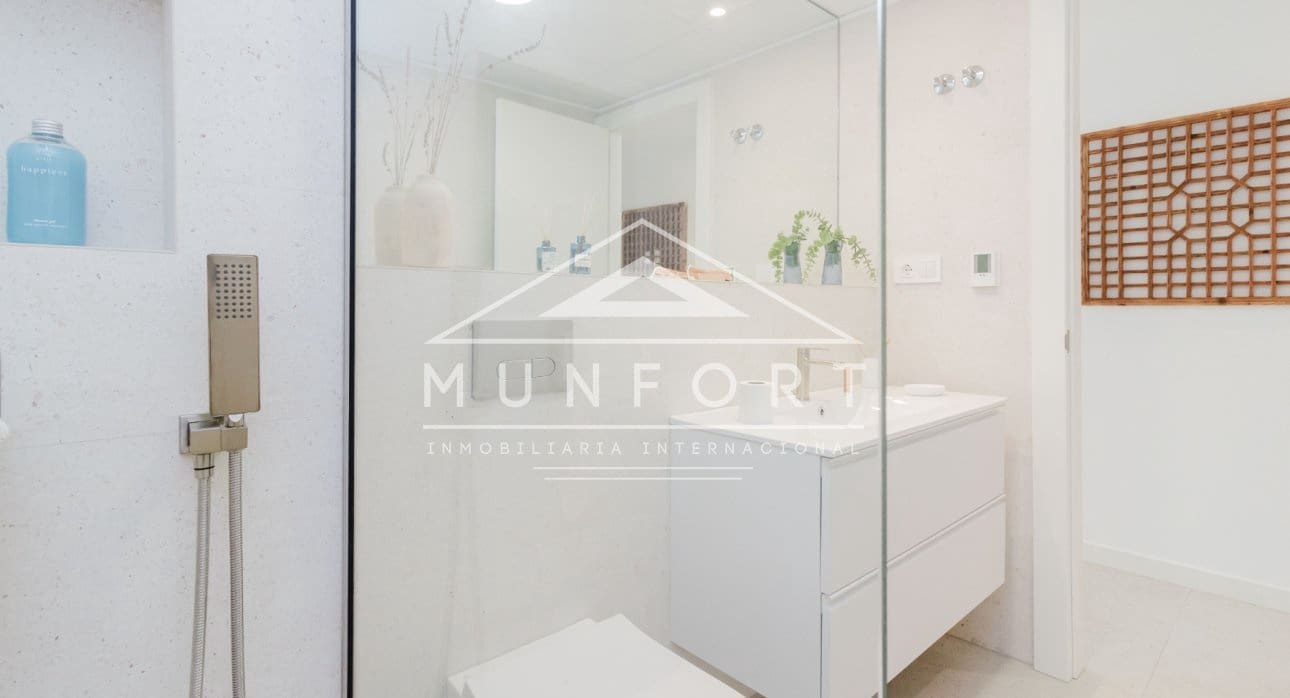 3 makuuhuone Bungalow myytävänä paikassa Pilar de la Horadada mukana uima-altaan - 395 900 € (Ref: 9617107)