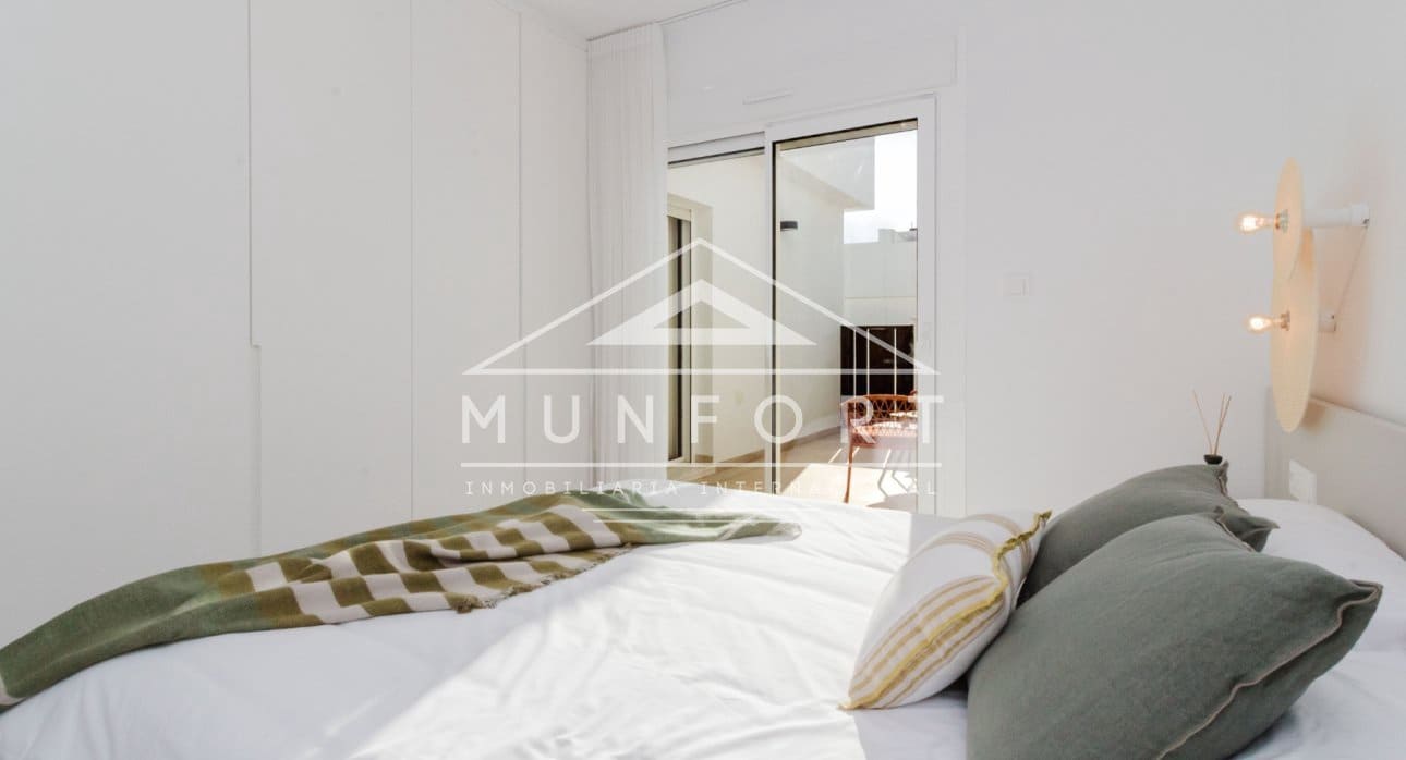 3 makuuhuone Bungalow myytävänä paikassa Pilar de la Horadada mukana uima-altaan - 395 900 € (Ref: 9617107)