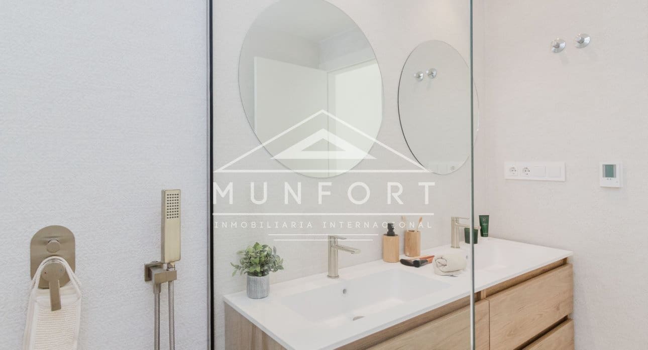 3 makuuhuone Bungalow myytävänä paikassa Pilar de la Horadada mukana uima-altaan - 395 900 € (Ref: 9617107)