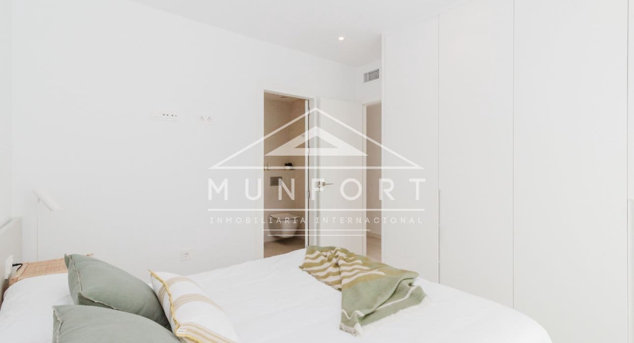 Bungalow de 3 habitaciones en Pilar de la Horadada en venta con piscina - 395.900 € (Ref: 9617107)