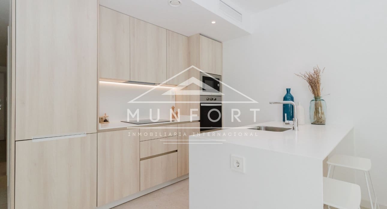 Bungalow de 3 habitaciones en Pilar de la Horadada en venta con piscina - 395.900 € (Ref: 9617107)