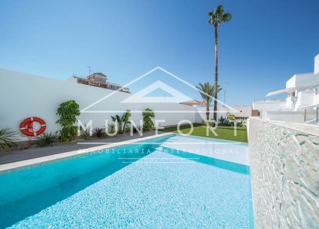 3 chambre Bungalow à vendre à Pilar de la Horadada avec piscine - 395 900 € (Ref: 9617107)