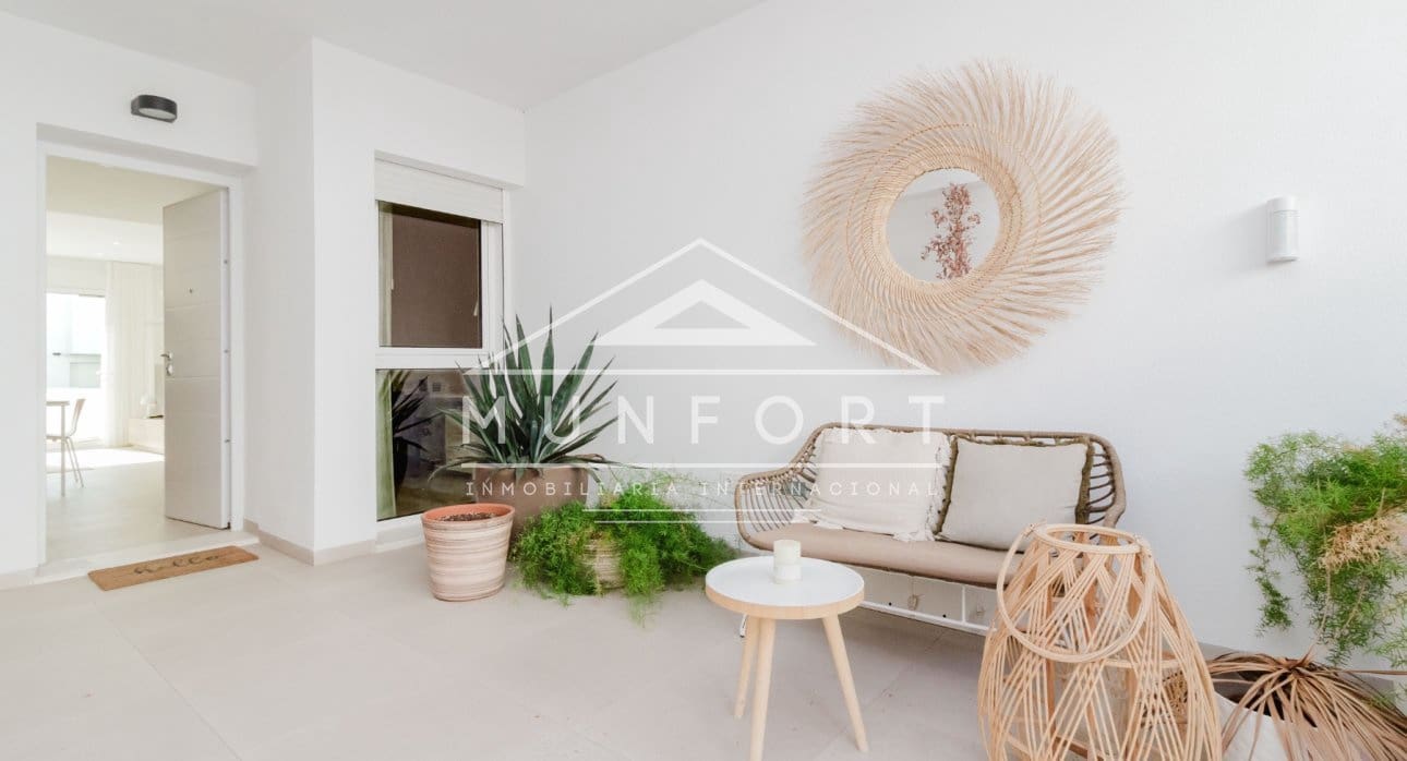 3 makuuhuone Bungalow myytävänä paikassa Pilar de la Horadada mukana uima-altaan - 334 900 € (Ref: 9617108)