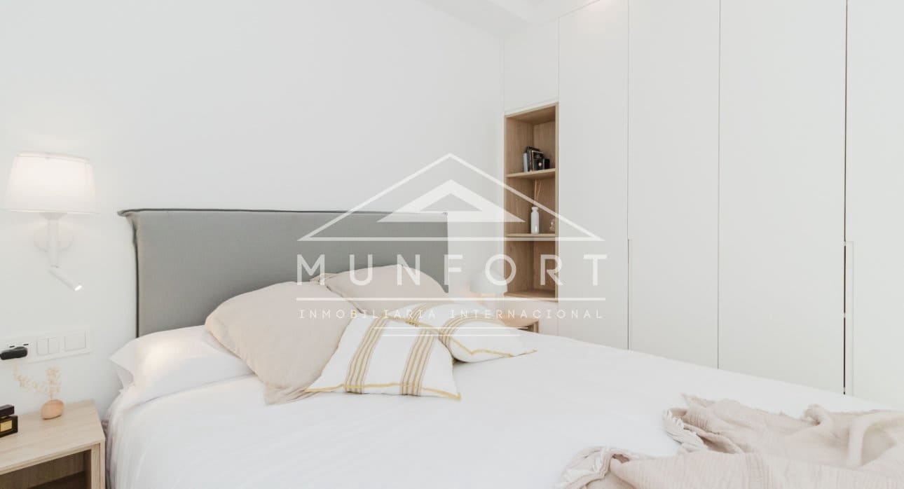 3 makuuhuone Bungalow myytävänä paikassa Pilar de la Horadada mukana uima-altaan - 334 900 € (Ref: 9617108)