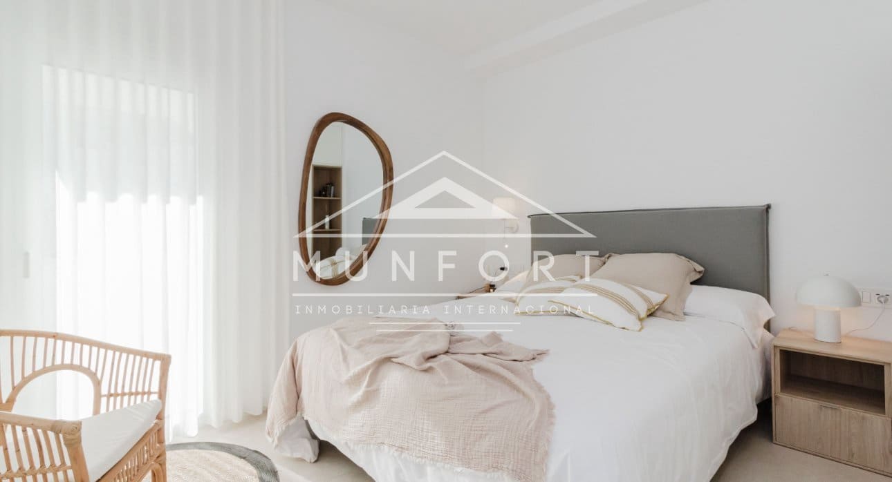 3 makuuhuone Bungalow myytävänä paikassa Pilar de la Horadada mukana uima-altaan - 334 900 € (Ref: 9617108)