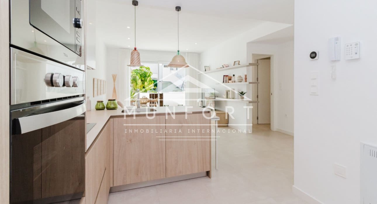 Bungalow de 3 habitaciones en Pilar de la Horadada en venta con piscina - 334.900 € (Ref: 9617108)