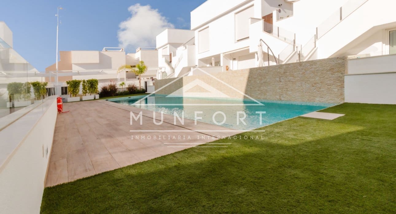 3 Zimmer Bungalow zu verkaufen in Pilar de la Horadada mit Pool - 289.900 € (Ref: 9617109)