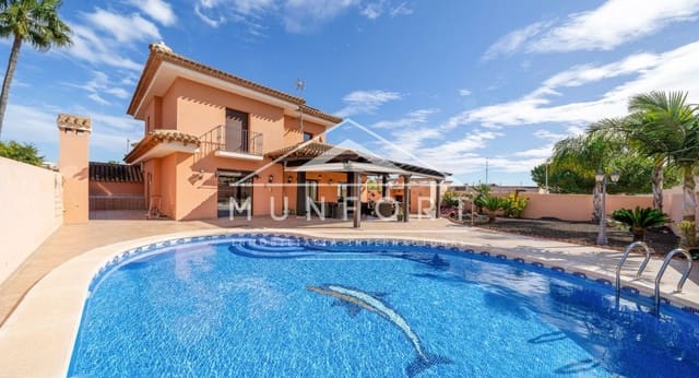 4 chambre Villa/Maison à vendre à San Javier avec piscine - 770 000 € (Ref: 9618109)