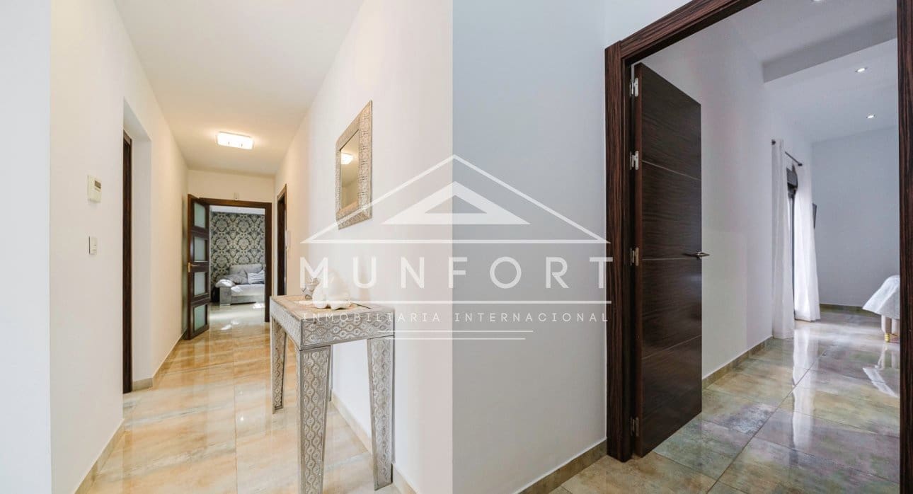 4 bedroom Villa for sale in Torre de la Horadada with pool - € 595,000 (Ref: 9618478)