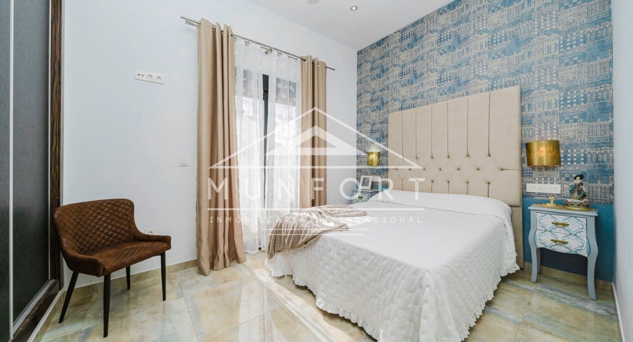 4 bedroom Villa for sale in Torre de la Horadada with pool - € 595,000 (Ref: 9618478)