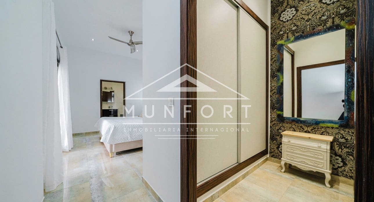 4 bedroom Villa for sale in Torre de la Horadada with pool - € 595,000 (Ref: 9618478)